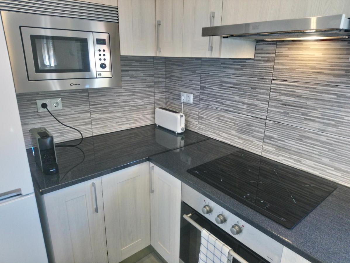 Apartamento Con Terraza Y Parking Privado Apartment Паламос Екстериор снимка