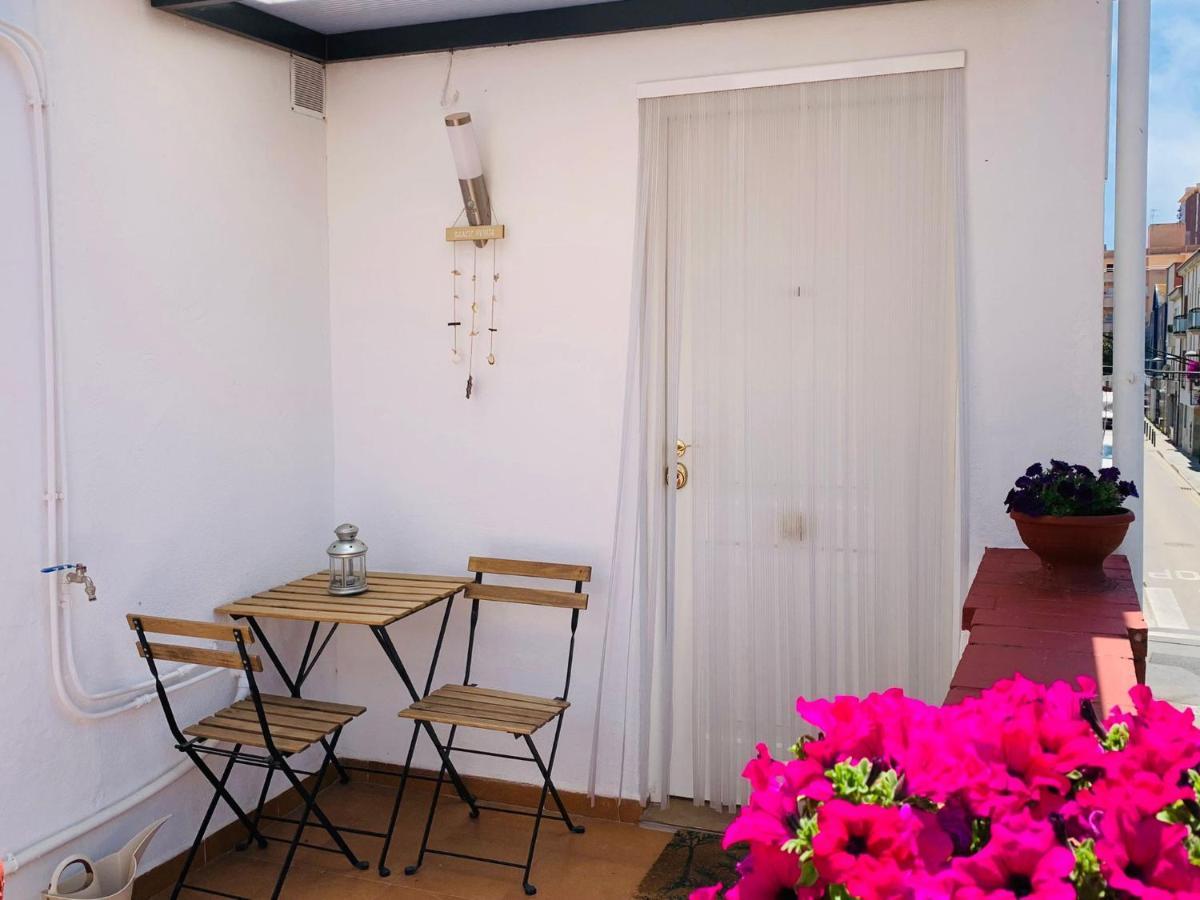 Apartamento Con Terraza Y Parking Privado Apartment Паламос Екстериор снимка
